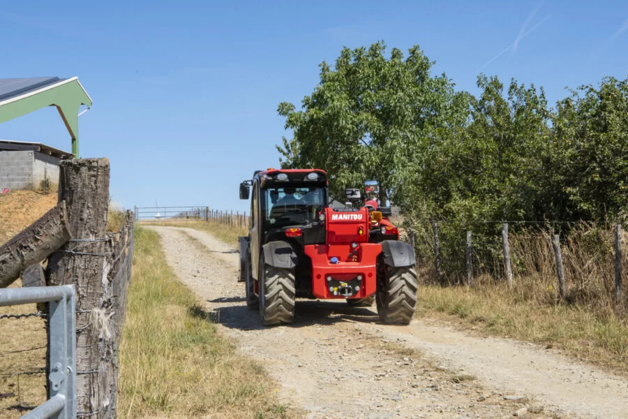 Application Agriculture Telehandler Mlt 630 Manitou 003 - full rental and selling machines